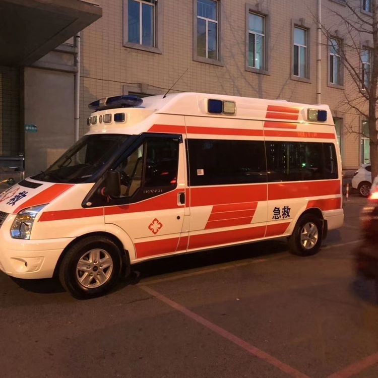 龙江夜间租赁救护车护送病人转院：安全转运的 8 大核心注意事项